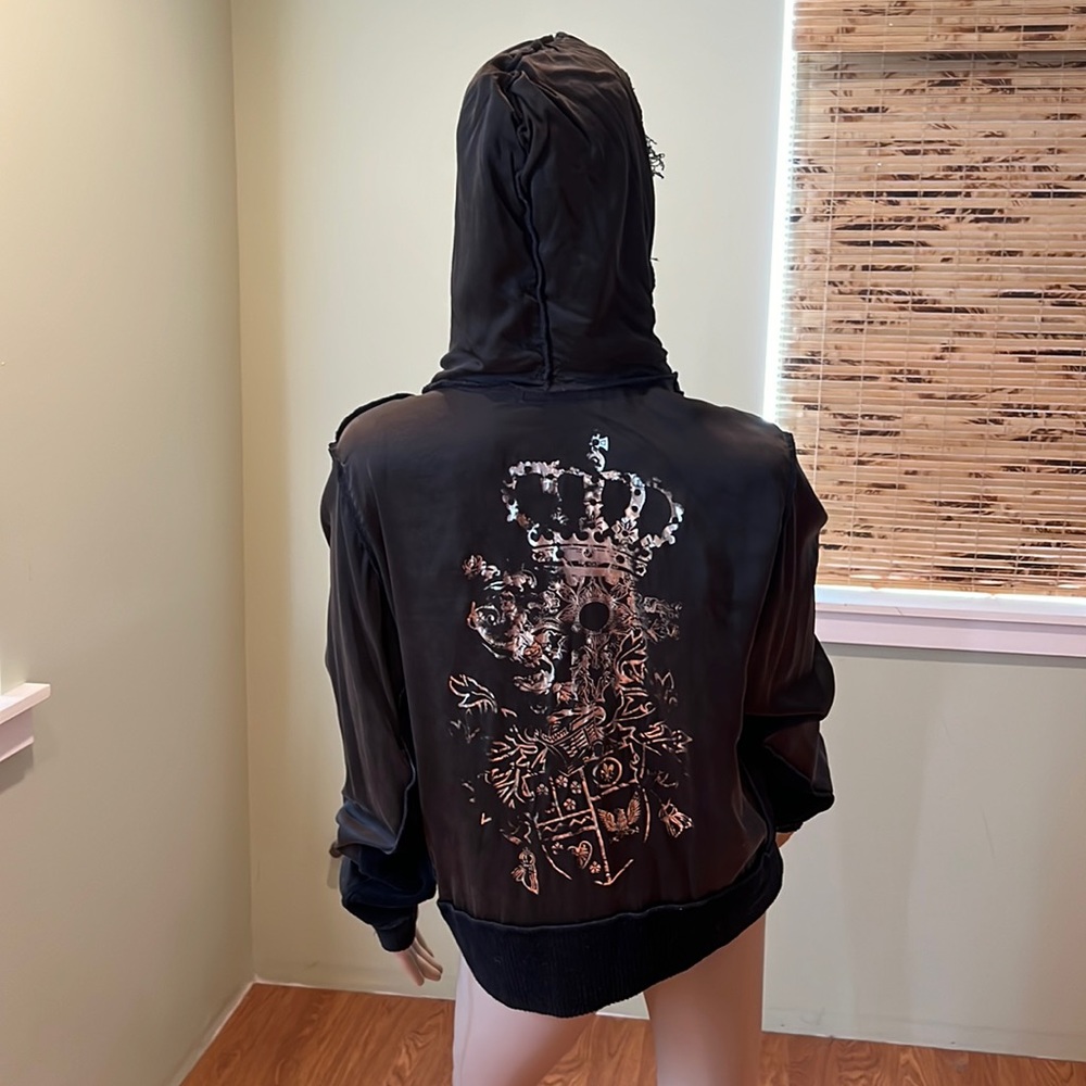 Silk And Velour Black Graphic & Crochet Hoodie L